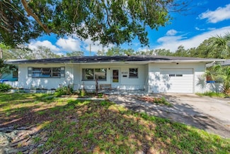 9046 3rd St N, Saint Petersburg, FL 33702