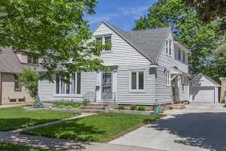 1331 2nd St NW, Rochester, MN 55901