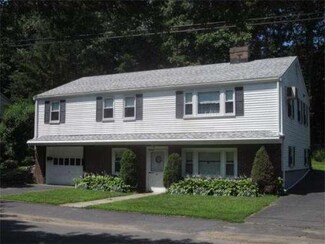 10 Pillings Rd, Saugus, MA 01906