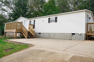 320 White Birch Dr, Covington, GA 30016