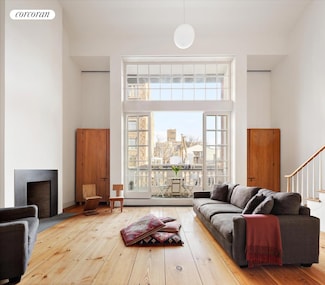 52 W 9th St Unit PENTHOUSE, New York, NY 10011