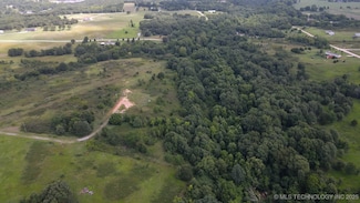 1293 Timberwood St, Bristow, OK 74010