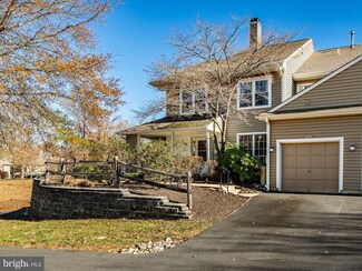 298 Stanton Ct Unit 298, Glen Mills, PA 19342