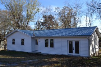 377 Nickajack Cir, Jasper, TN 37347