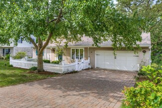 37 Flower Hill Ct, Saint Louis, MO 63122