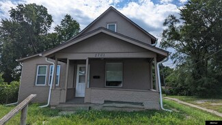 2761 Laurel Ave, Omaha, NE 68111