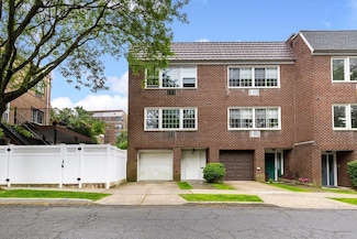 670 W 231st St, Bronx, NY 10463