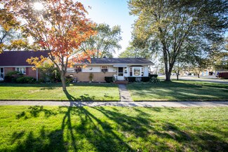 9012 Martin Ln, Bridgeview, IL 60455
