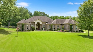 565 Plum Tree Cir, Munford, TN 38058