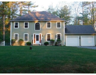 35 Collette Rd, Fiskdale, MA 01518