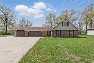 5703 Wald Rd, Fort Wayne, IN 46818