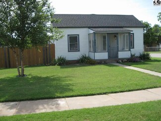 301 S Rhodes St, Pretty Prairie, KS 67570