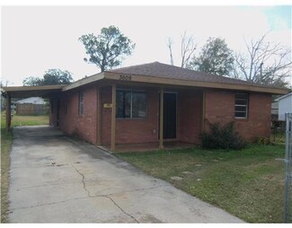 3609 20th St, Gulfport, MS 39501