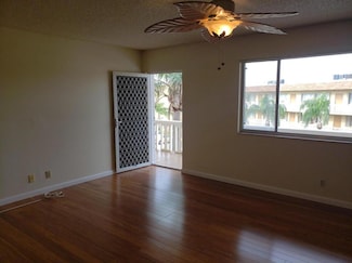 700 Village Green Ct Unit H303, Palm Springs, FL 33461