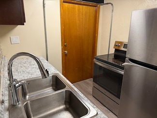 221 Pond St, Natick, MA 01760