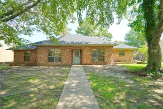 4115 Holbrook St, Paris, TX 75462