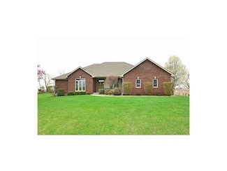 18445 Schaback Cir, Weston, MO 64098