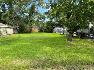 4117 Kewanee St, Houston, TX 77051