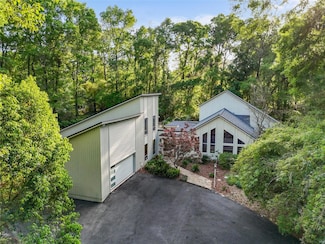 1324 SW 98th St, Gainesville, FL 32607