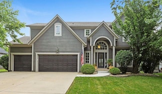 23210 W 45th St, Shawnee, KS 66226