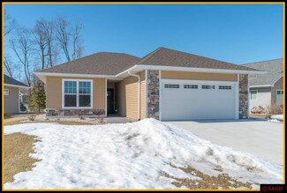 108 Redtail Ct, Mankato, MN 56001