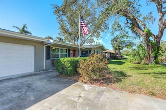 164 23rd Ave SW, Largo, FL 33778