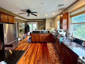 205 Summer St Unit 3, Somerville, MA 02143