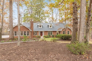 4437 Hunters Run Dr, Clemmons, NC 27012