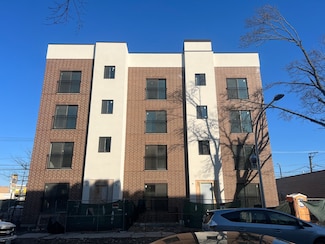 1717 W Pratt Blvd, Chicago, IL 60626