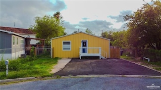 613 E Loop 19th St, Weslaco, TX 78596