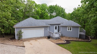 2158 Peninsula Ct, Osage Beach, MO 65065