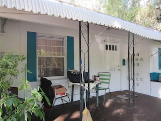 1030 NE 9th St Unit A, Gainesville, FL 32601