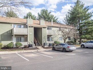 1204 Braxton Ct Unit 1204, North Wales, PA 19454