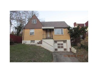 838 Railroad St, Mc Kees Rocks, PA 15136