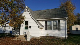 516 W Cherry St, Olney, IL 62450