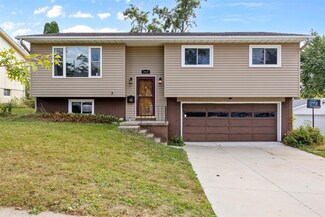 3917 13th Ave SE, Cedar Rapids, IA 52403