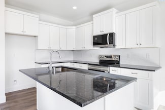 7423 Grapevine Ct, West Richland, WA 99353