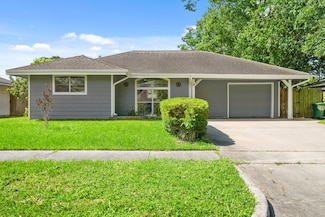 3210 Thornwood Dr, Pasadena, TX 77503