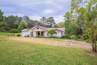 302 Walnut Grove Rd, La Fayette, GA 30728