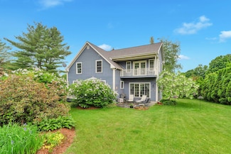 236 Lefebvre Ln, Williston, VT 05495