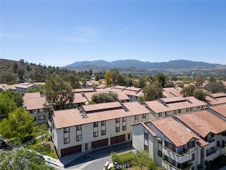 28031 Sarabande Ln Unit 128, Canyon Country, CA 91387