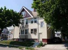 2400 N 35th St Unit 2402, Milwaukee, WI 53210