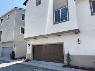 5985 Huntington Dr, Eastvale, CA 92880
