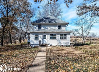 2144 Norton Ave, Logan, IA 51546