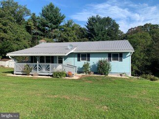 3767 Breezy Point Rd, Mc Connellsburg, PA 17233