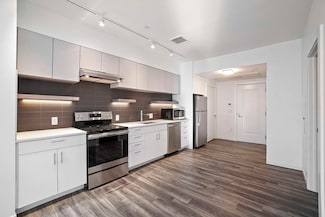 839 Beacon St Unit 304, Boston, MA 02215