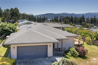 102 N Rhododendron Dr, Port Townsend, WA 98368