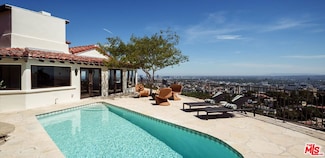 6911 Los Tilos Rd, Los Angeles, CA 90068
