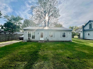 106 S Adams St, Attica, IN 47918