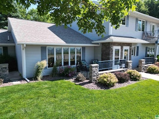 815 E Lakeshore Dr Unit 2, Storm Lake, IA 50588